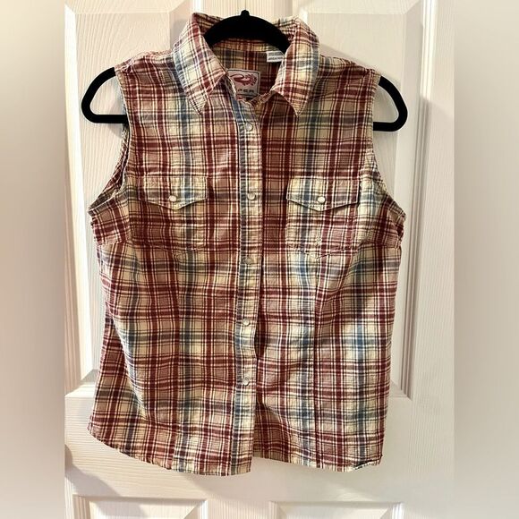 Roper Tops - Roper sleeveless western style top